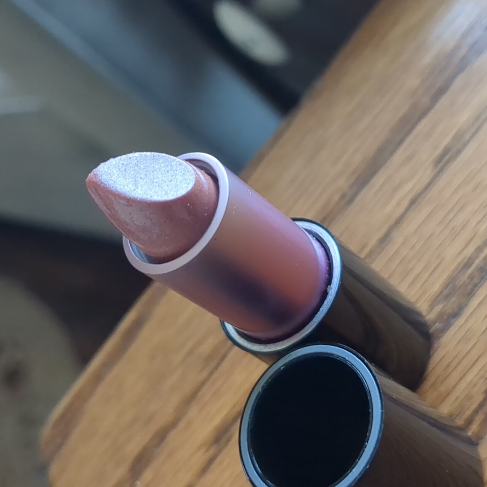 💄 Avon mark lipclick Full Color Lipstick - Picture 3 of 6